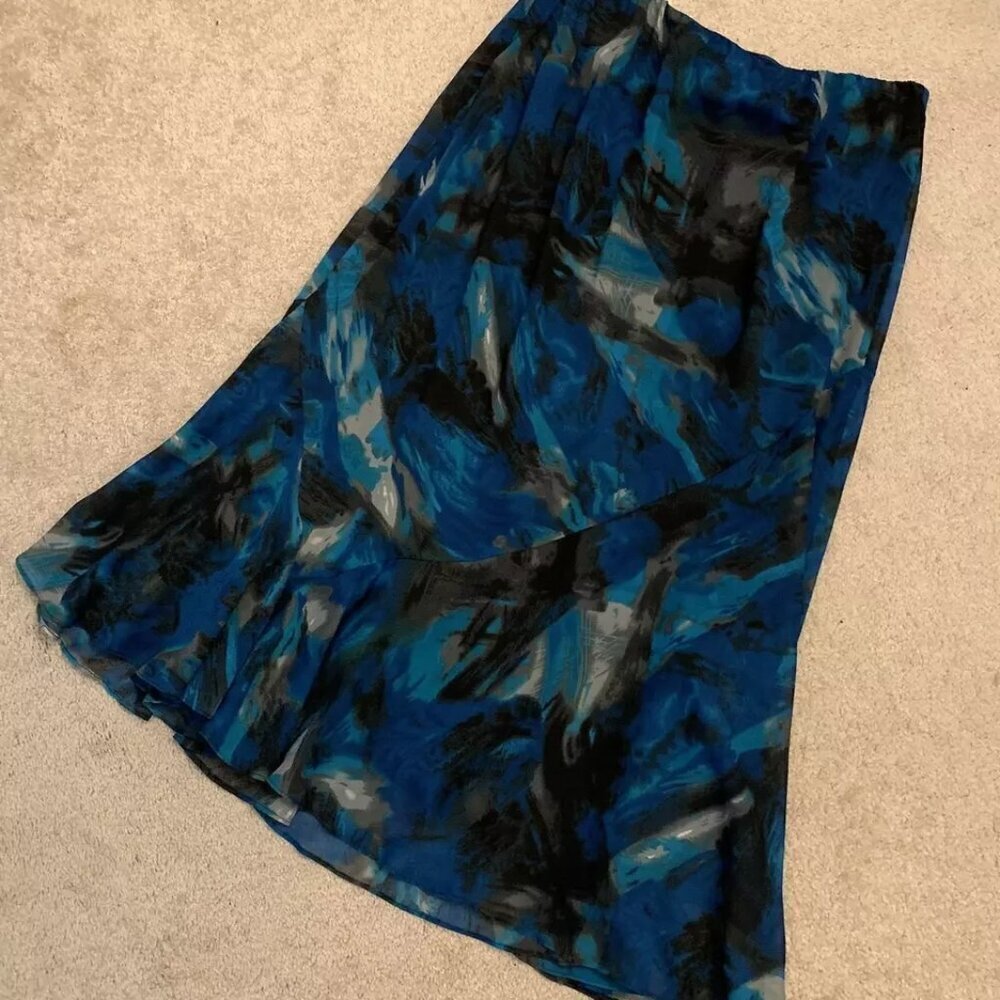 Cato Woman. Size 14/16W. Chiffon Lined Flippy Skirt. Blue. Elastic Waist. B8